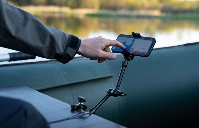Deeper Smartphone fäste för båt/kajak